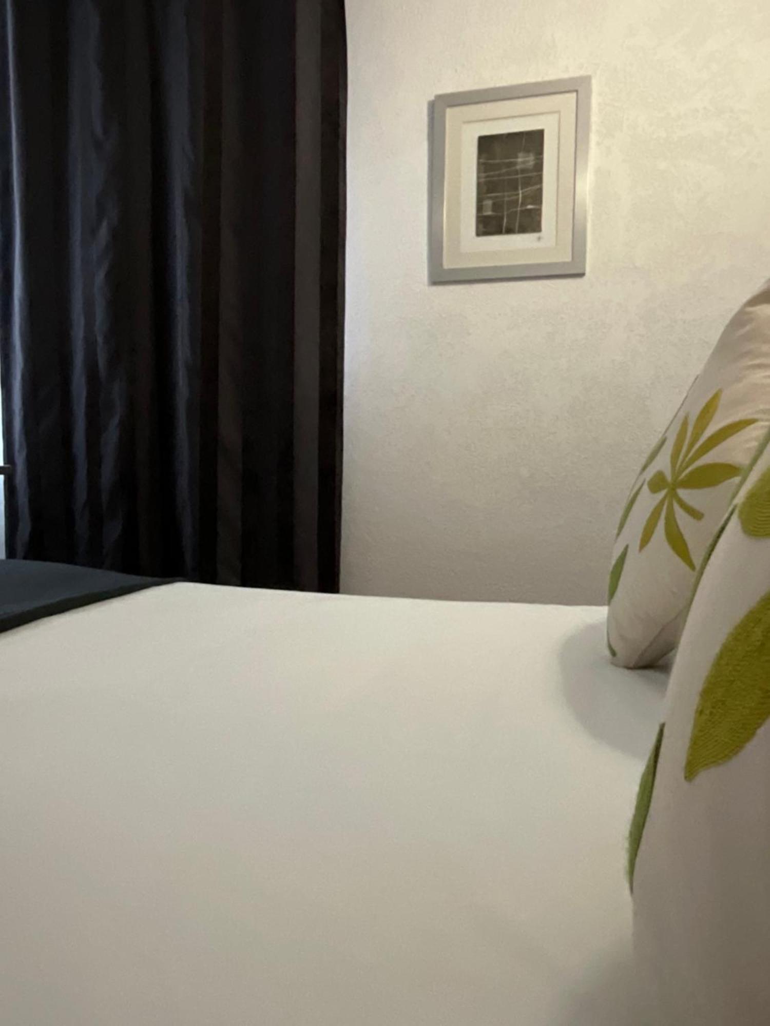 Hotel De La Tour Saint Etienne Sud Экстерьер фото